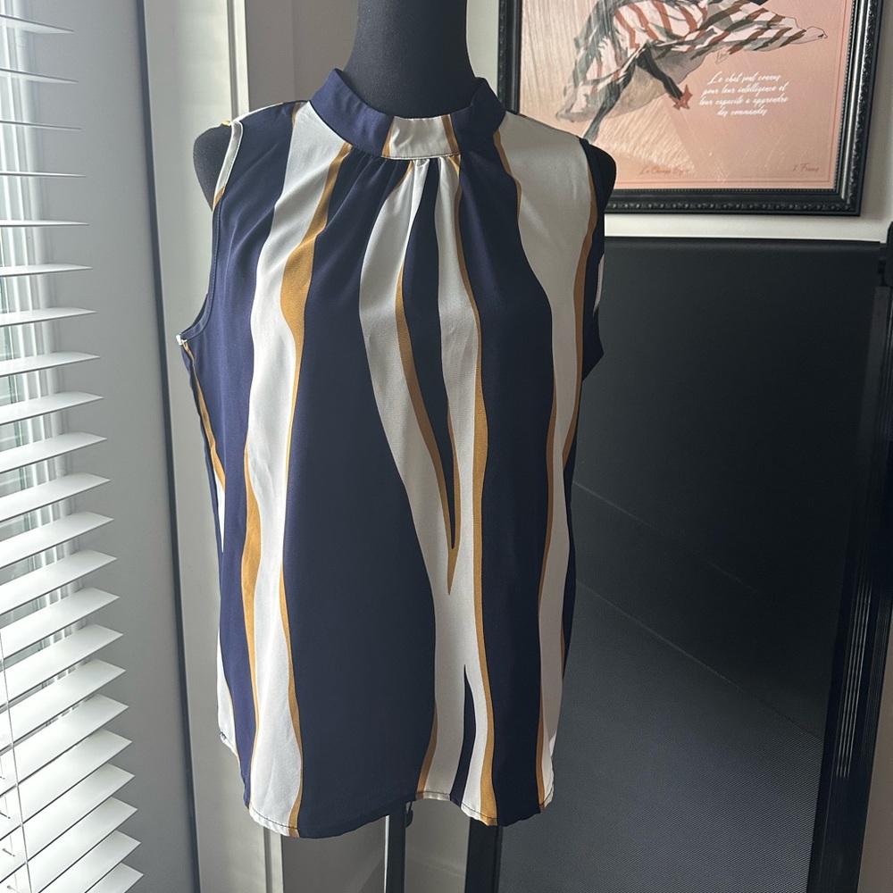 SHEIN Women's Sleeveless Blouse - Navy, White, and Gold